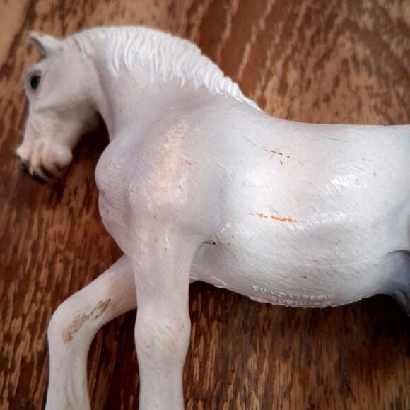 Schleich Stallion White Lipizzaner 2004 & Andalusian Stallion 2005 Retired - Picture 8 of 14
